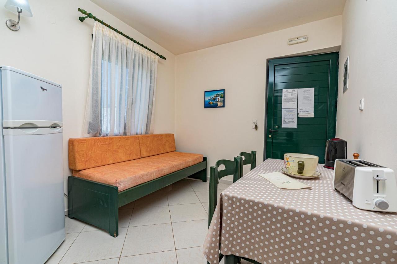 Gianna Apartments Almirída Kültér fotó